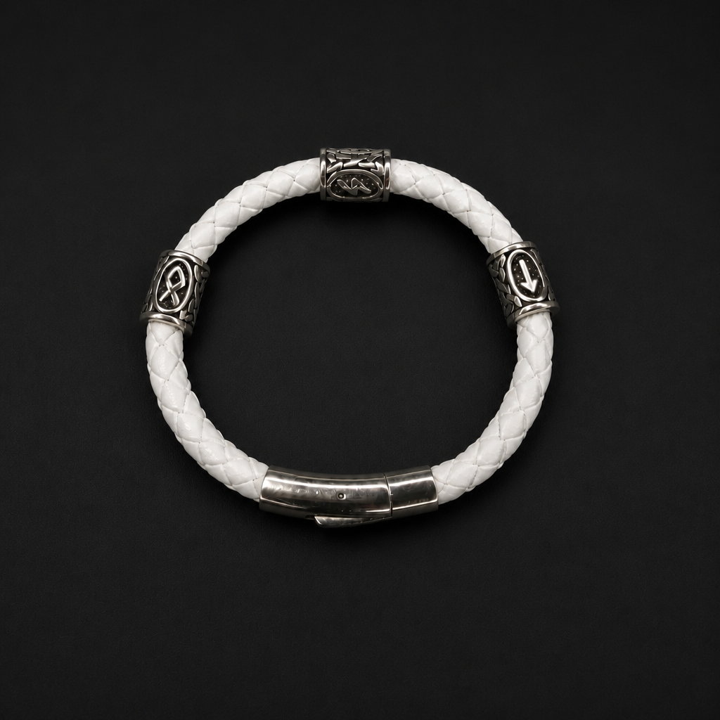 The Breaker of Barriers Rune Bracelet